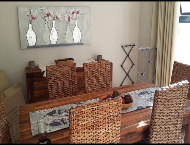 3 BEDROOM APARTMENT FOR SALE IN STRAND